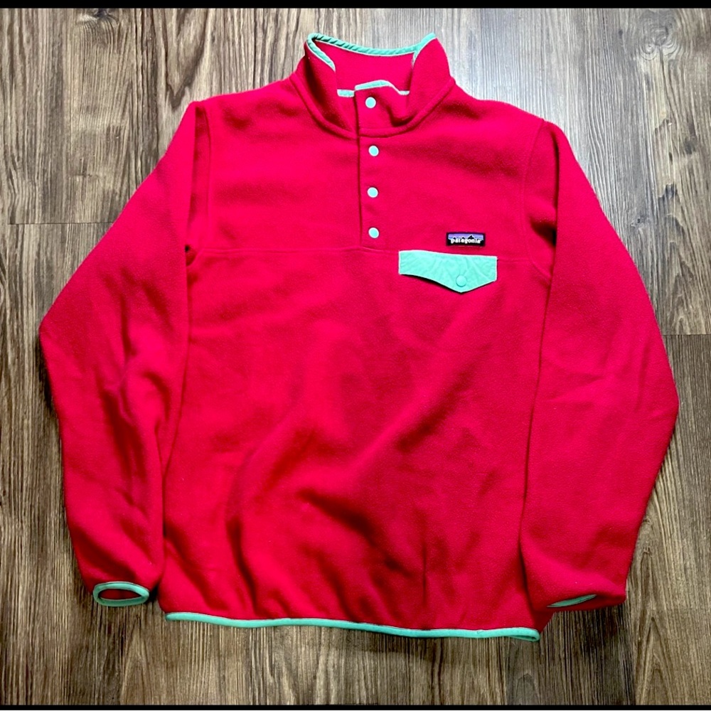 Patagonia Women’s Pink/Green Synchilla Snap-T Pullover Fleece Women’s Large